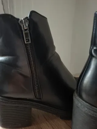 Botines tacón negros