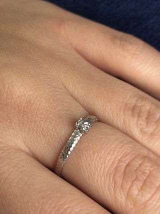 Tous. Anillo Light de Oro Blanco con Diamantes