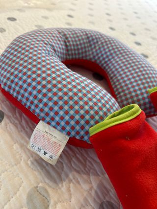 Conjunto cojín cuello y protectores Imaginarium