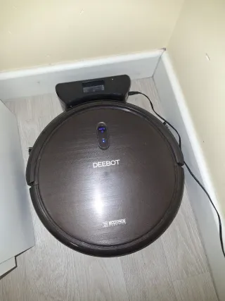 Robot Aspirador DEEBOT ECOVACS
