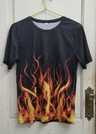 Camisa hombre licra estampado llamas