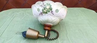 Lampada a sospensione regolabile in altezza