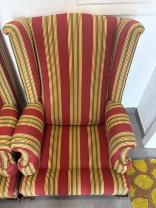 2 Poltrone Vintage a Strisce Rosse e Dorate