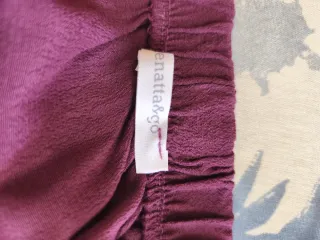 Falda Renatta&go granate fruncido lateral