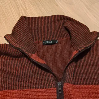 Jersey de punto con cremallera