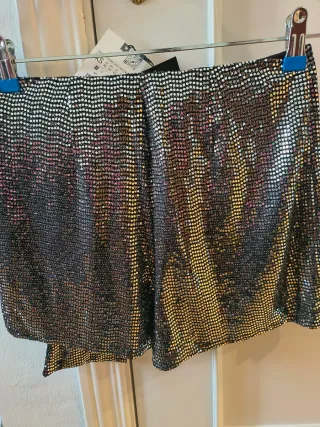 Pantalón fiesta Zara lentejuelas