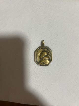 Medalla antigua