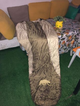 Saco de dormir con diseño de oso