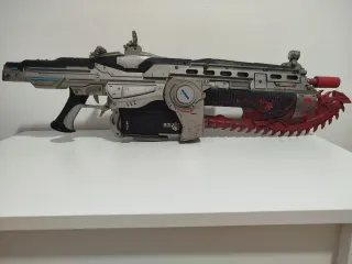 Réplica Gears of War Rifle con Sierra