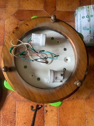 Lámpara de techo de madera y cristal