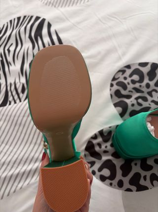 Zapatos de plataforma verdes con tiras Precio nego