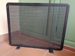 Salva chispas chimenea metal negro,hay medidas