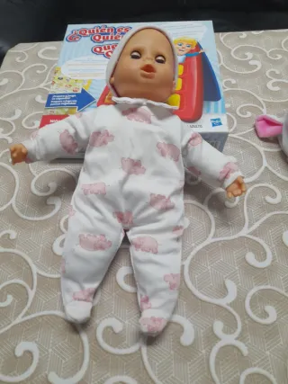 Muñeco bebé con pijama de elefantes