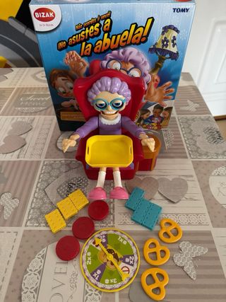Juego No Asustes a la Abuela Bizak