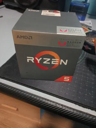 AMD Ryzen 5 2400G con Gráficos Radeon RX Vega