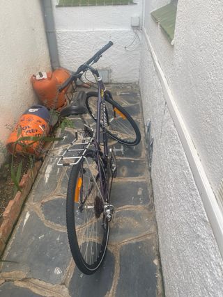  hola vendo un bici buen estado