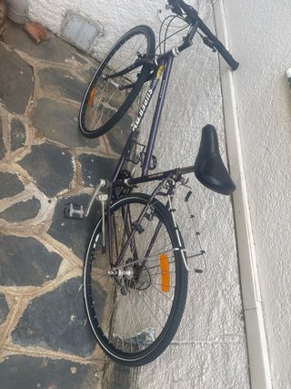  hola vendo un bici buen estado