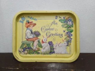 Vassoio vintage Pasqua con coniglietti