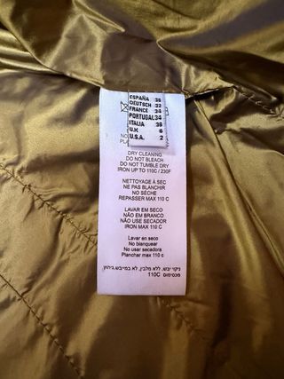 Plumífero Javier Simorra cuello pelo verde