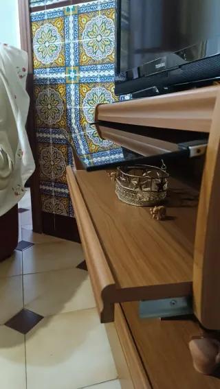 Mesa TV Madera y Cristal