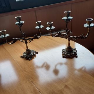 Candelabros de bronce