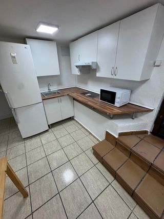 Alquiler de piso sótano en Coimbra Móstoles