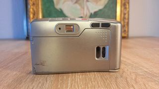 Cámara Analogica Vintage Samsung Fino 800 35 Mm 38