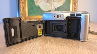 Cámara Analogica Vintage Samsung Fino 800 35 Mm 38