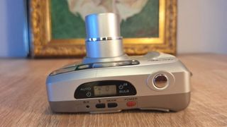 Cámara Analogica Vintage Samsung Fino 800 35 Mm 38