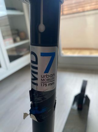 PATINETE OXELO MID-7 NEGRO