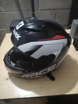 Casco de moto Shark negro