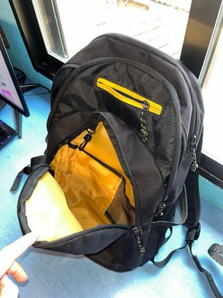 Mochila HP Negra y Amarilla