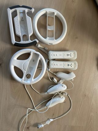 Nintendo Wii con juegos y accesorios