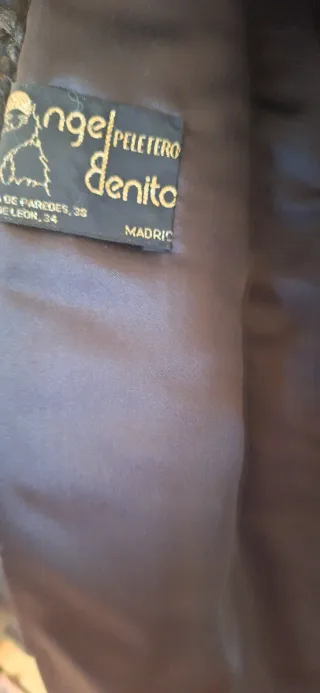 Abrigo de astracán negro