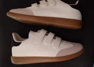 Zapatillas Blancas Velcro Talla 39 Nuevas