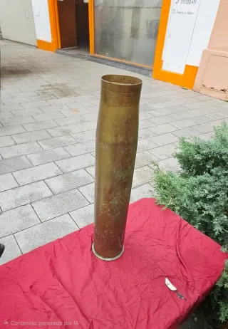 Vaina de artillería antigua