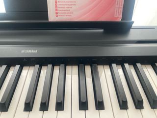 Piano Digital Yamaha P45B Negro