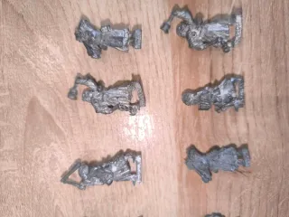 Warhammer Flagelantes y Sacerdote Guerreros