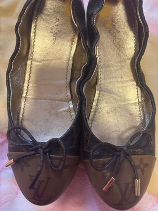 Manoletinas Louis Vuitton Marrón y Negro