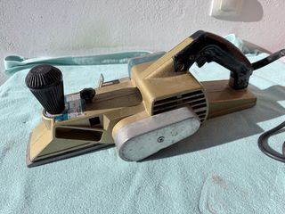 Cepillo Eléctrico Virutex