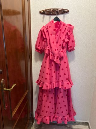 Traje Flamenca Rosa Lunar Fucsia