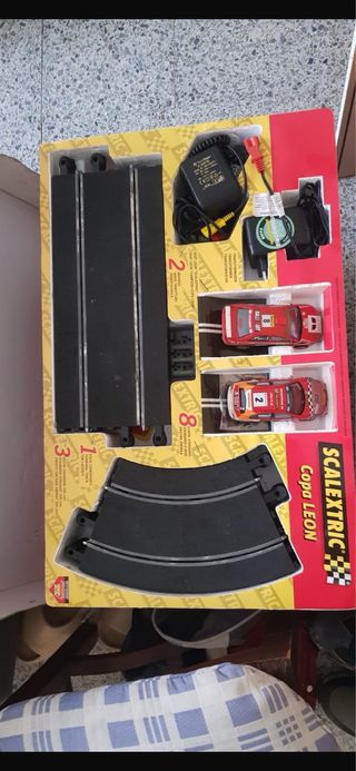 Scalextric Varios Coches y Pistas
