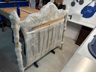 Cabecero de bronce 146cm x 15cm x 145cm