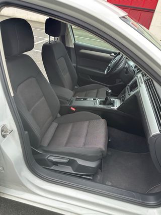 Volkswagen Passat Variant 1.6 TDI Advance 120 CV