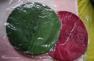 Boina Elosegui Verde y Fusia