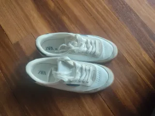 Zapatillas  Talla 36. Todas por 20€