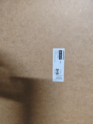 Dos escritorios IKEA (como nuevos) solo tableros