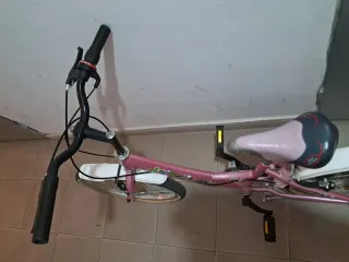 Bicicleta infantil rosa