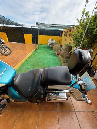 Suzuki Intruder 800cc