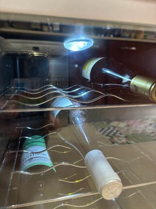 Vinoteca Vinosphere VN18C